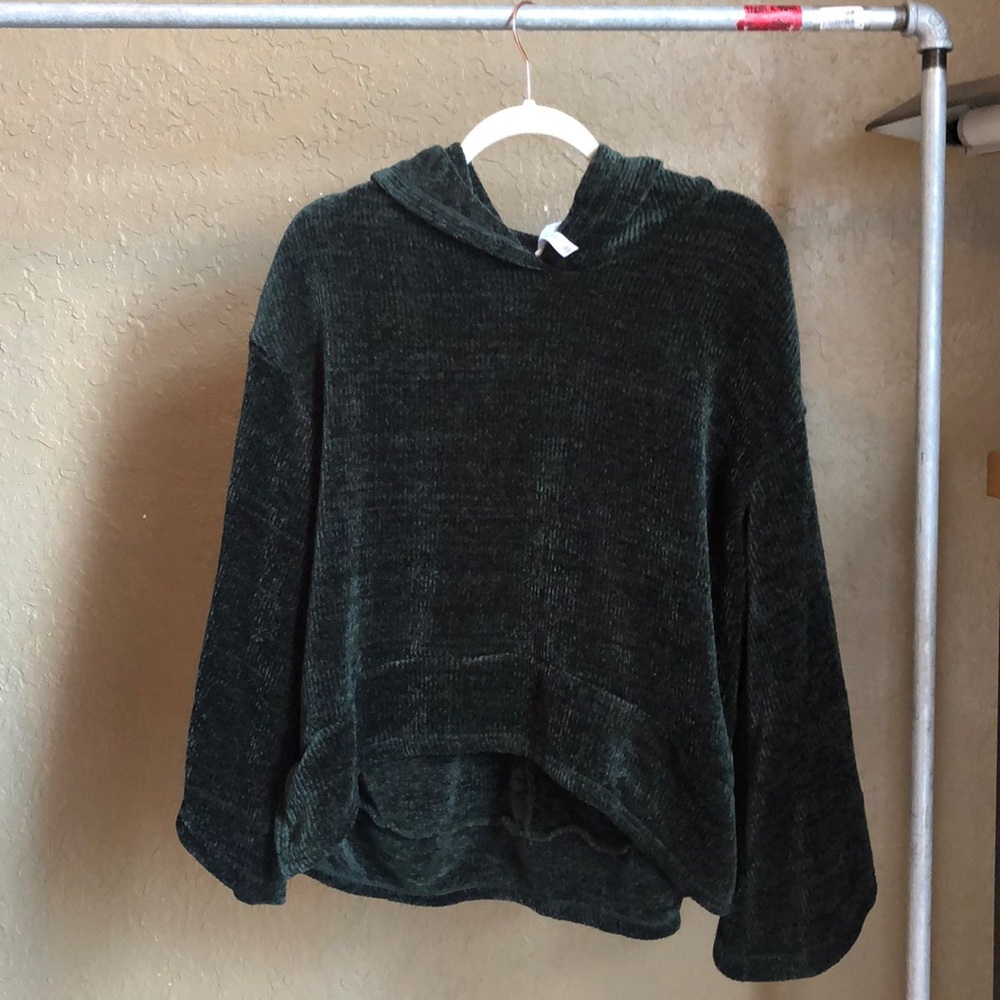 Gillian & O’Malley Hooded Chenille Sweatshirt